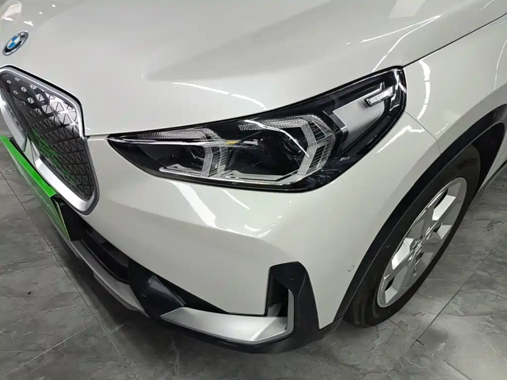 BMW iX1 2025 2023 eDrive25L X Design Package