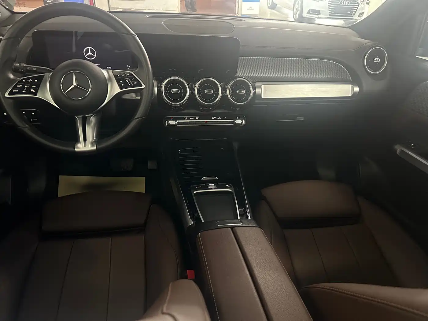 Mercedes-Benz GLB 2024 GLB 200 Dynamic фото 12