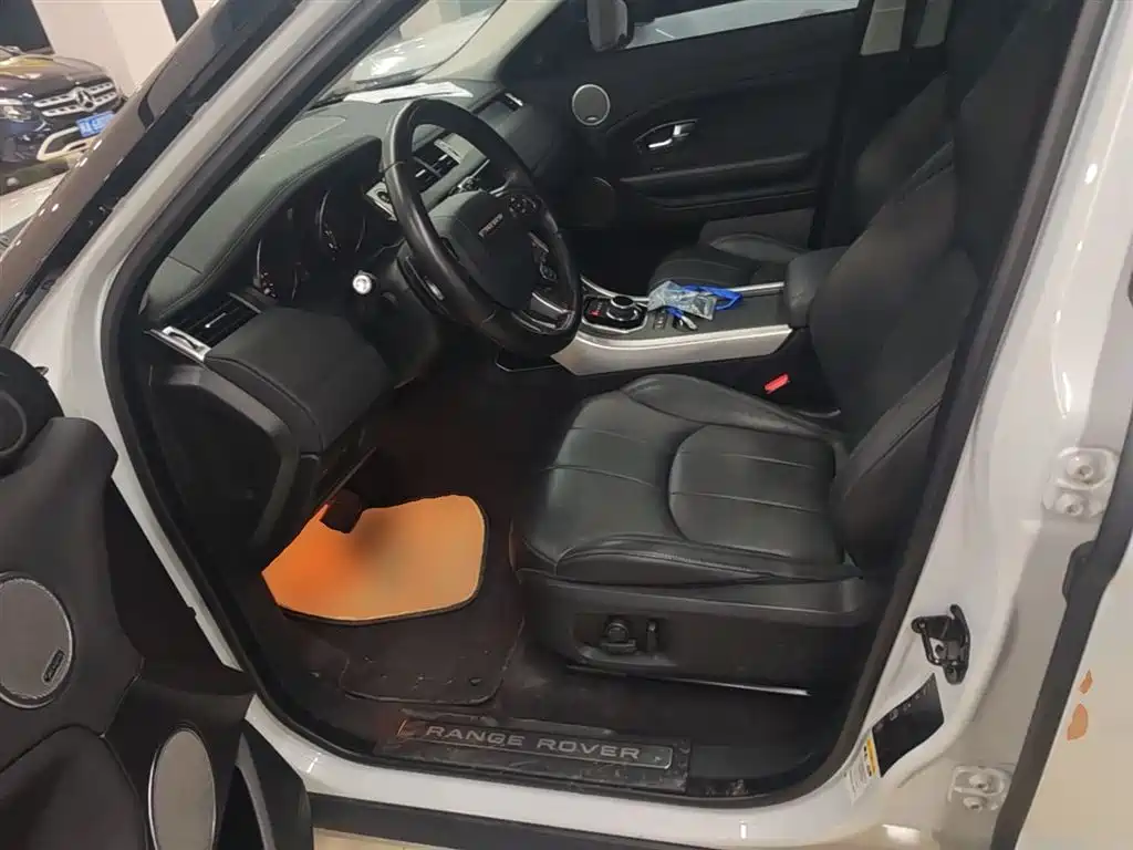 Land Rover Range Rover Evoque 2018 240PS SE Smart Edition фото 15