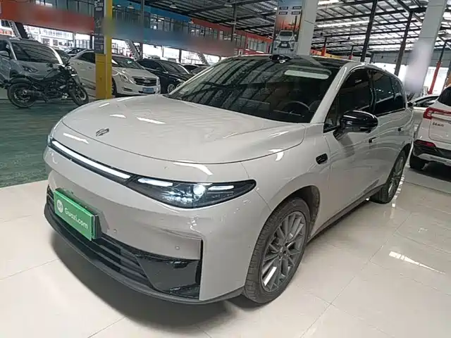 Leapmotor C10 2025