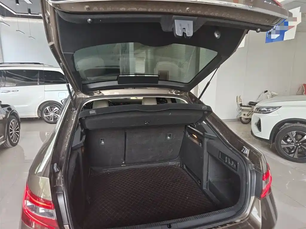 Škoda Superb 2016 TSI330 DSG Smart Edition фото 19