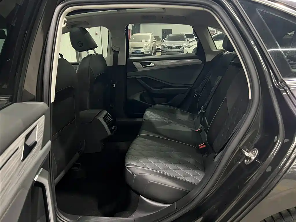 Volkswagen Sagitar 2023 280TSI DSG Beyond Lite фото 10