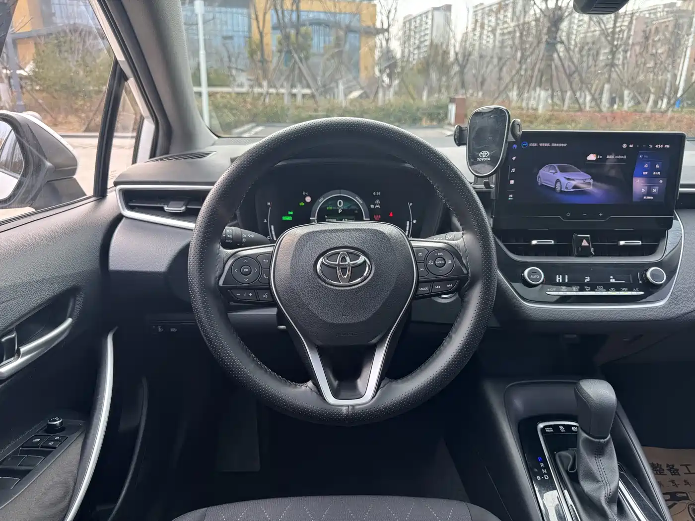 Toyota Corolla 2023 1.8L Smart Hybrid Dual Engine Elite Edition фото 10