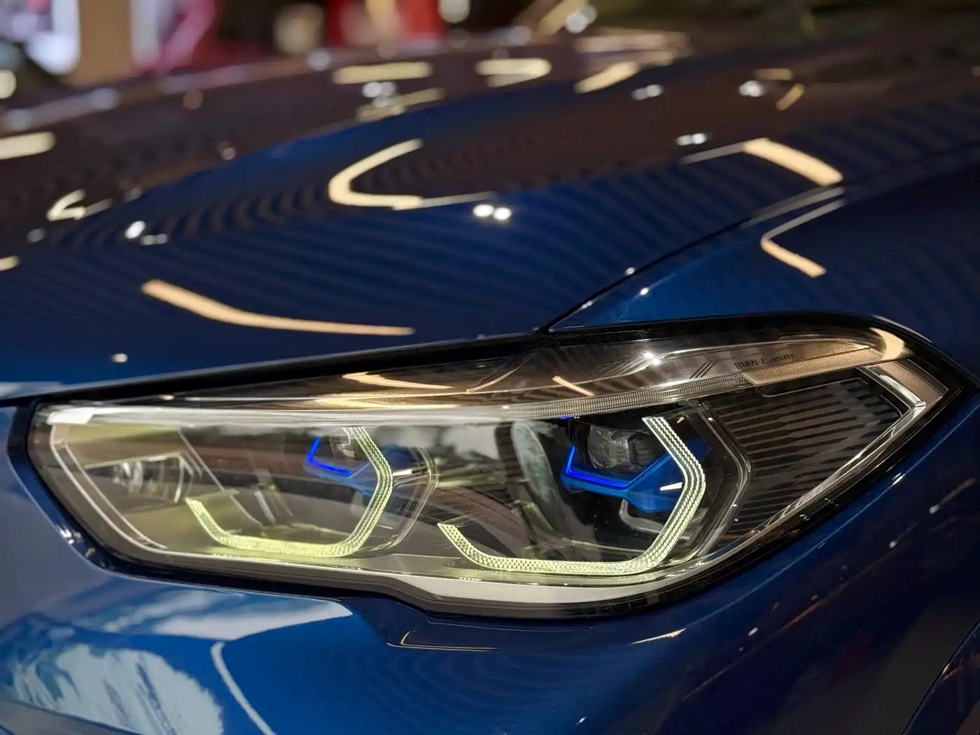 BMW X5 (Import) 2019 xDrive40i Exclusive M Sport Package фото 7