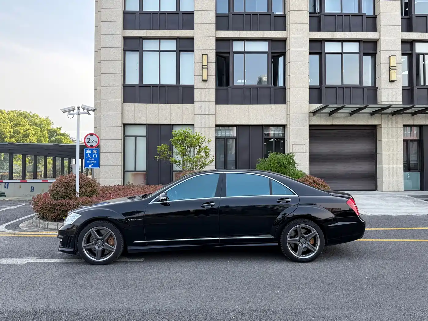 Mercedes-Benz S-Class AMG 2007 Model AMG S 65 фото 3