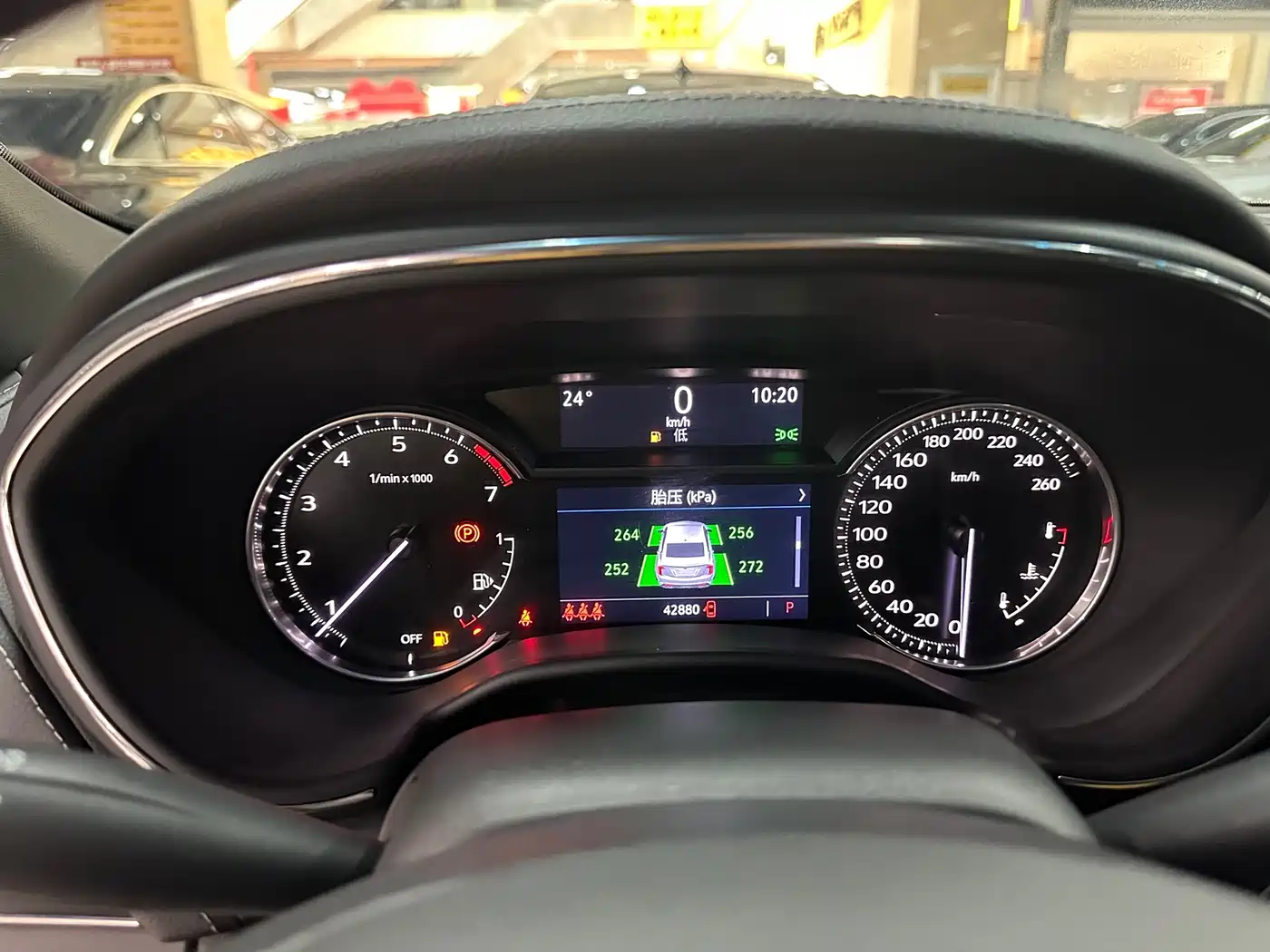 CADILLAC CT5