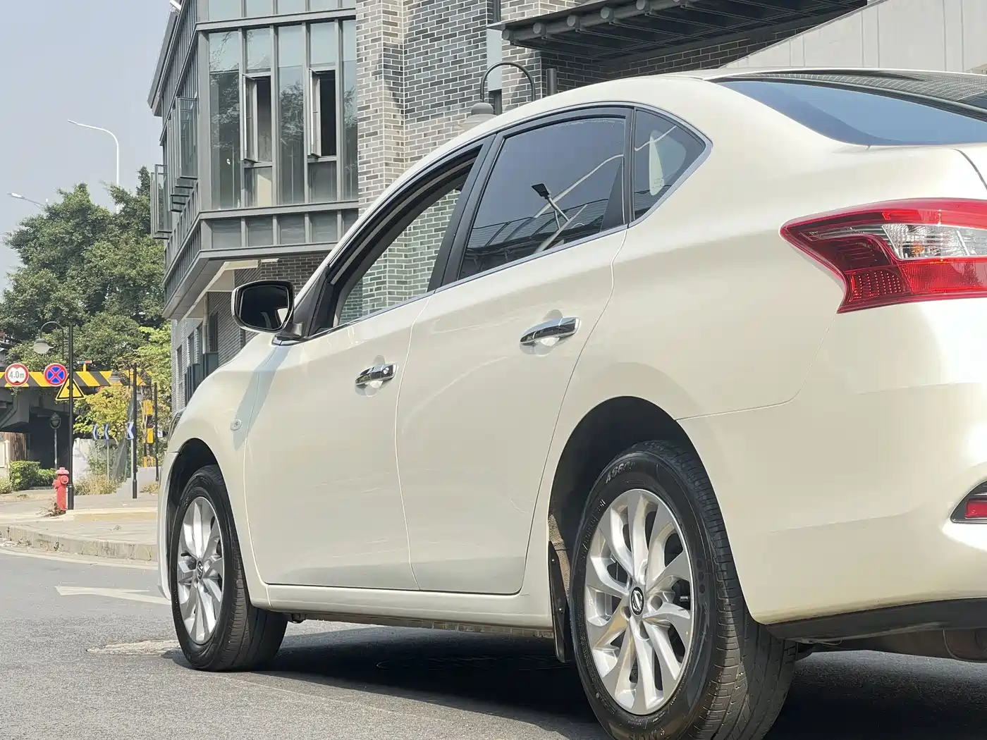 صورة 15 - Nissan Sylphy