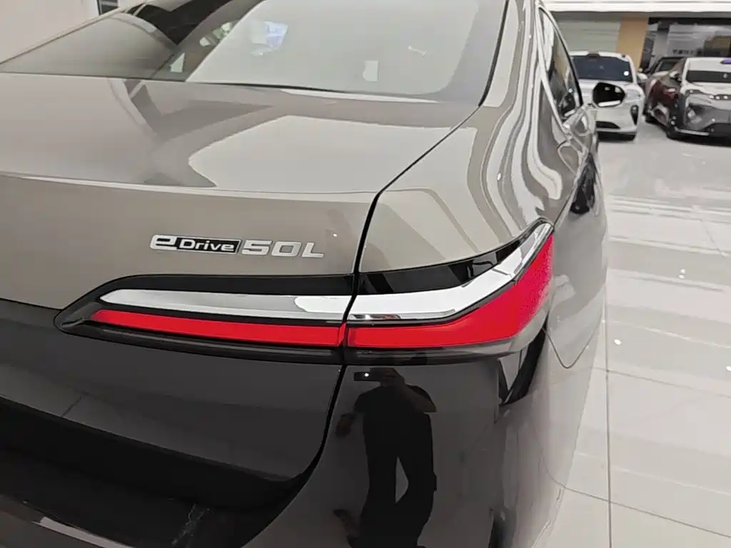 BMW i7 2024 2023 eDrive50L Premium M Sport Package