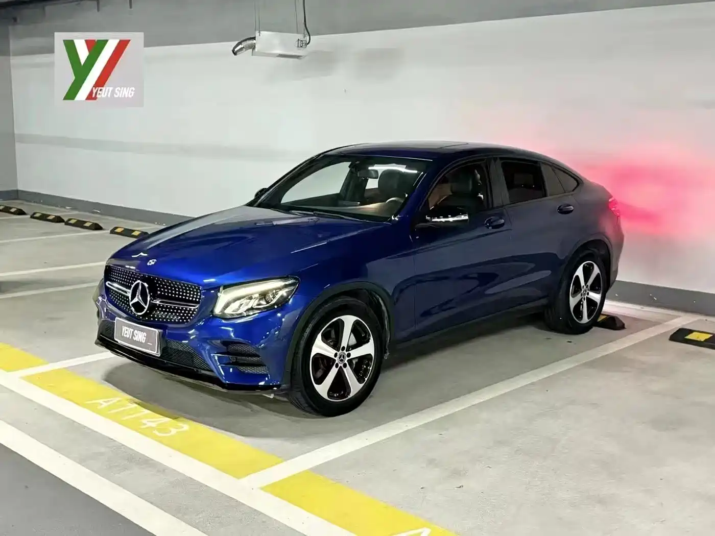 Mercedes-Benz GLC Coupe 2018 GLC 200 4MATIC Coupe SUV