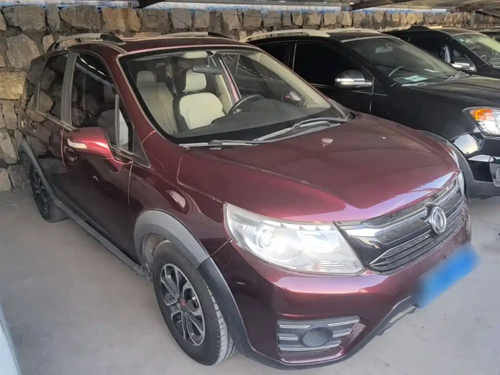 Dongfeng Fengxing Joyear XV 2017 2016 1.6L CVT Luxury