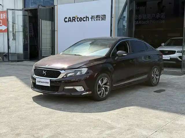DS DS 5LS 2014 1.6T Elegance THP160