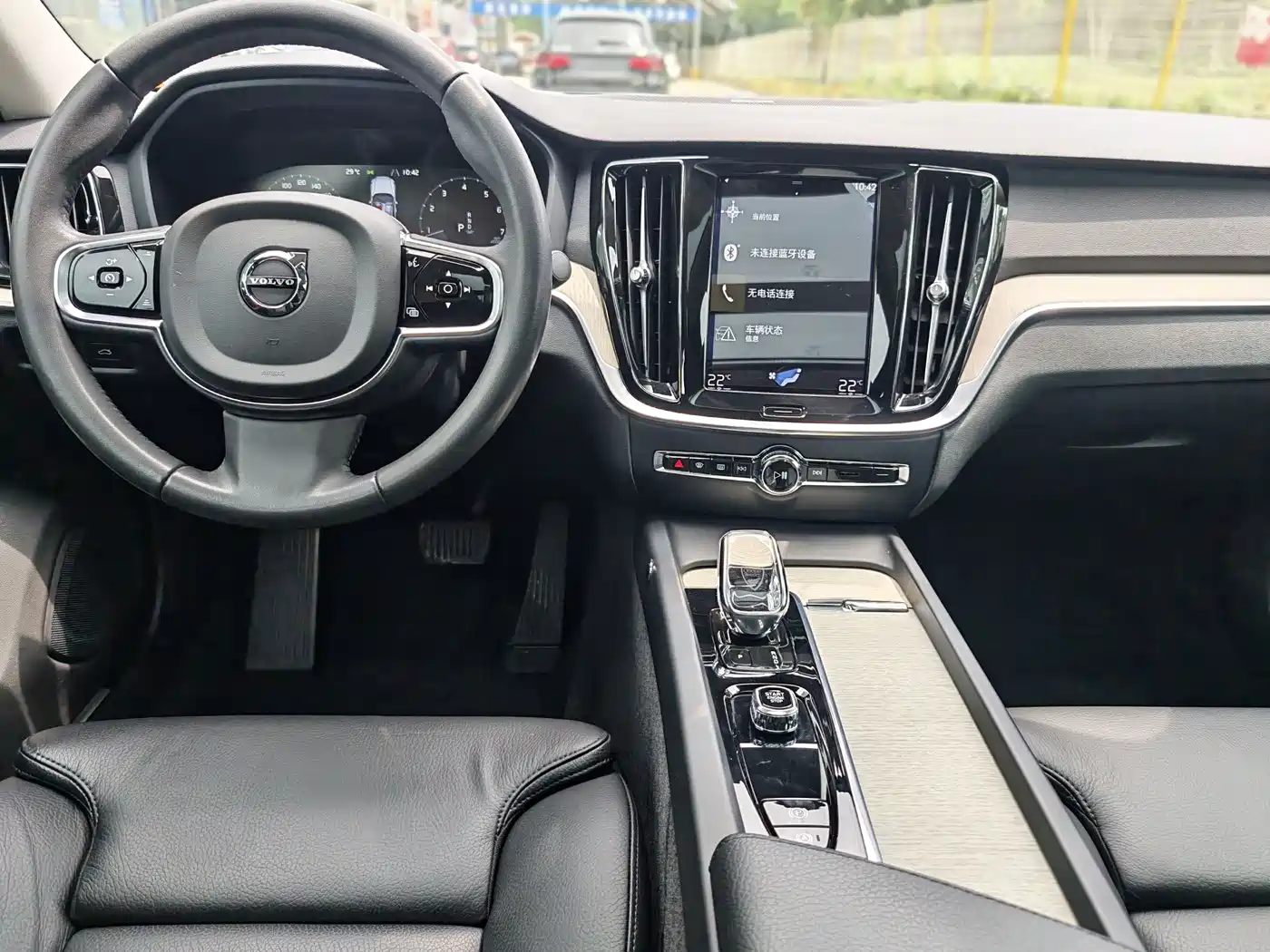 Фото 4 - Volvo S60