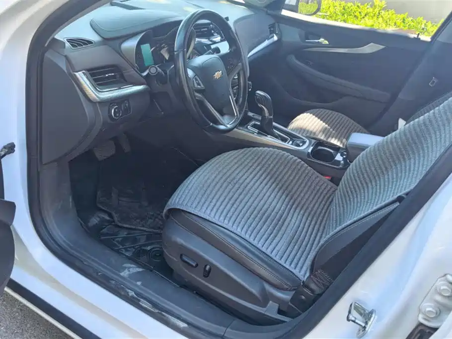 Chevrolet Malibu 2018 530T Automatic Luxury Edition фото 9