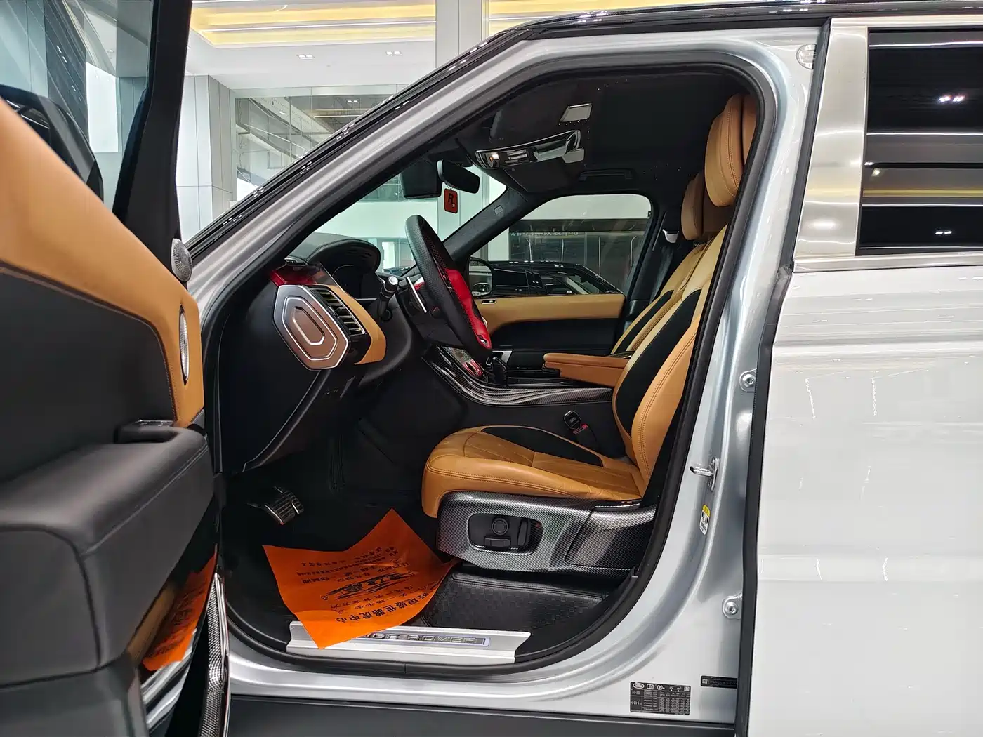 Land Rover Range Rover Sport 2022 3.0 L6 Gloss Black Edition фото 5