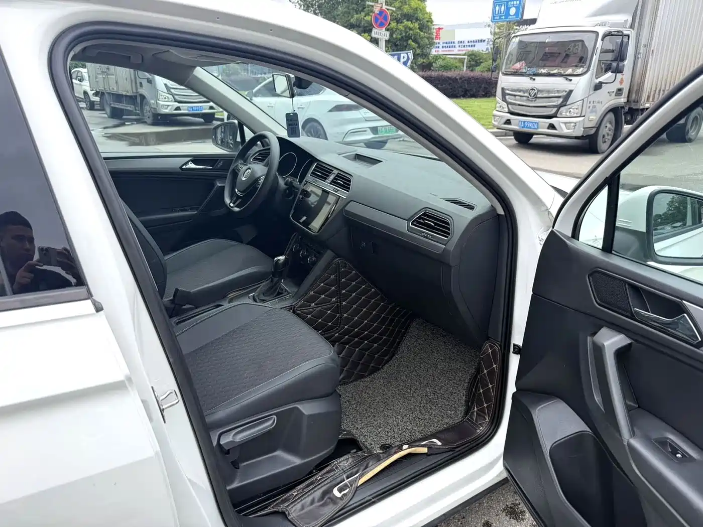 Volkswagen Tiguan L 2018 330TSI Automatic 2WD Trend Edition фото 5