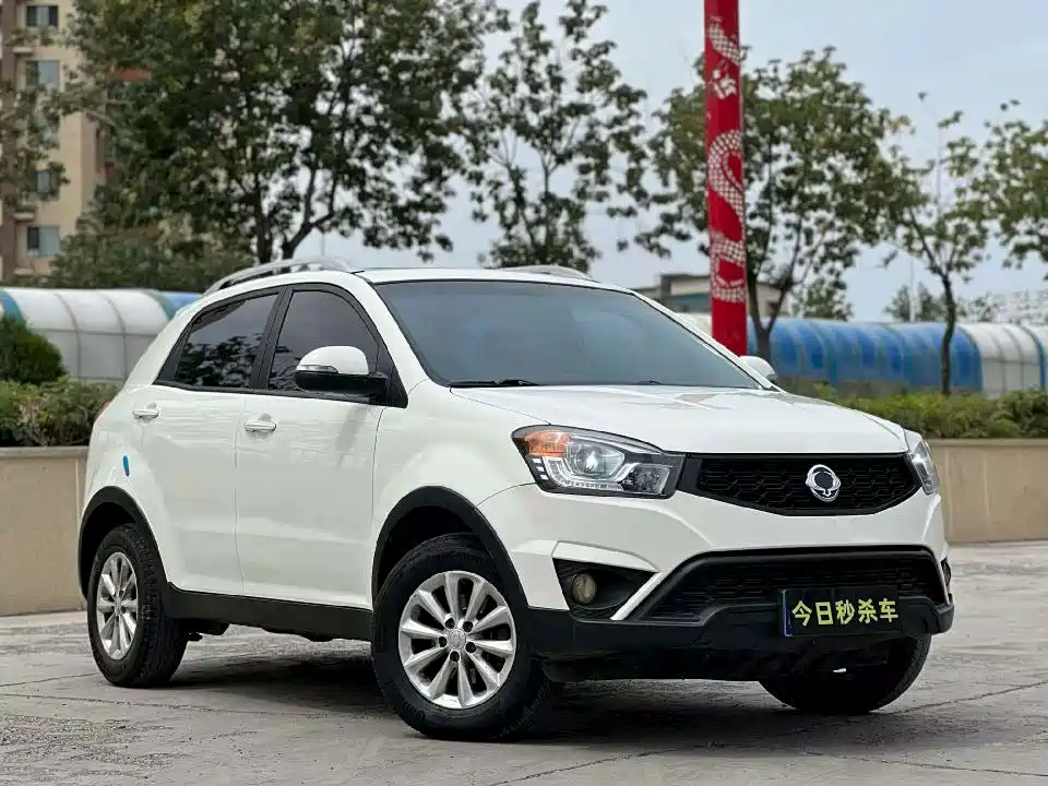 SsangYong Korando 2014 2014 2.0L Gasoline 2WD Automatic Luxury Navigation Edition