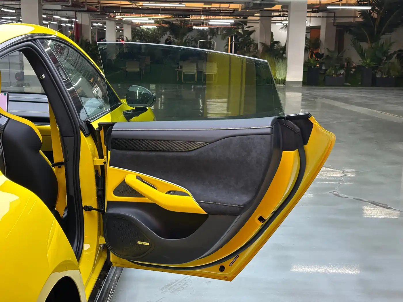 XIAOMI CAR XIAOMI SU7 ULTRA