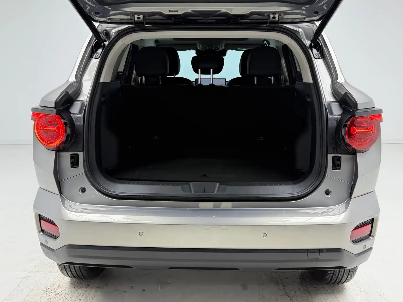 Haval Da Gou 2nd Gen 2023 2.0T AWD Wild Adventure Plus фото 10