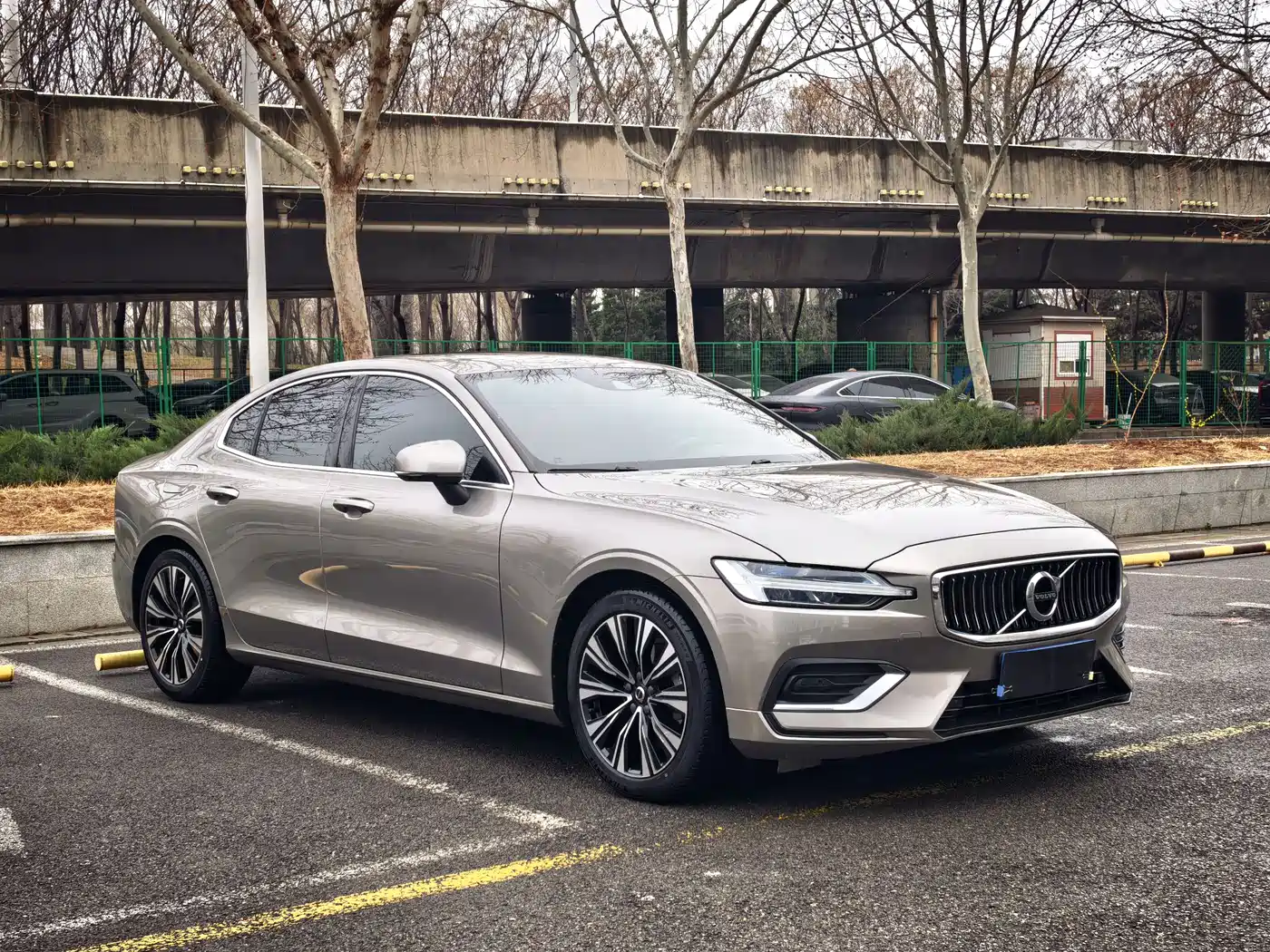 VOLVO S60