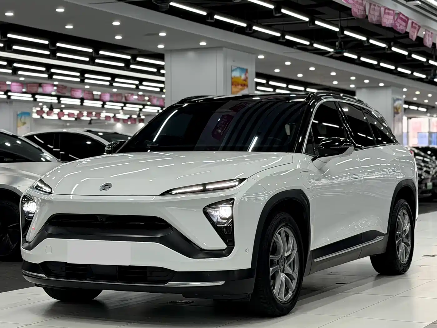 NIO ES6 2020