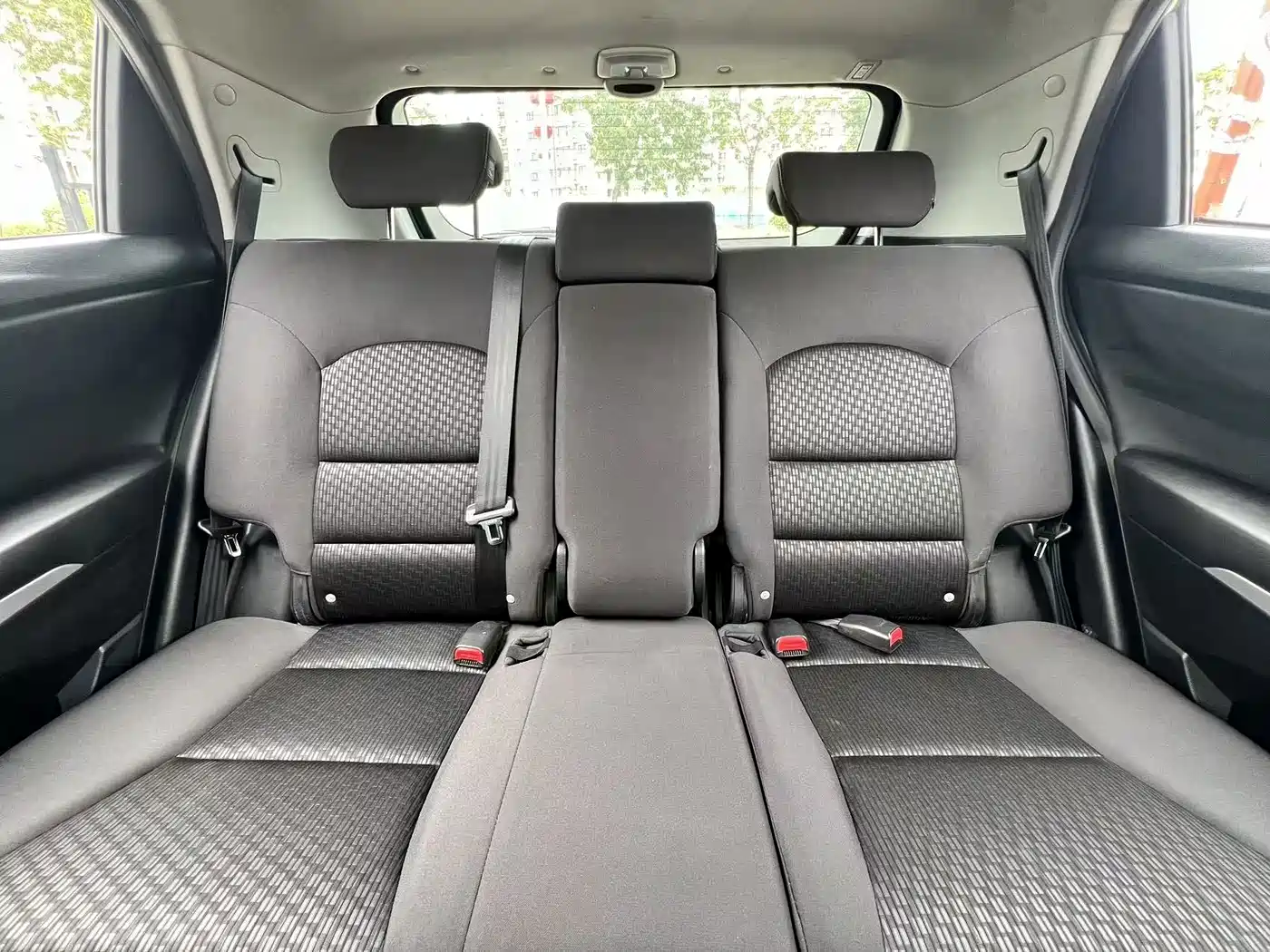 SsangYong Korando 2014 2014 2.0L Gasoline 2WD Automatic Luxury Navigation Edition
