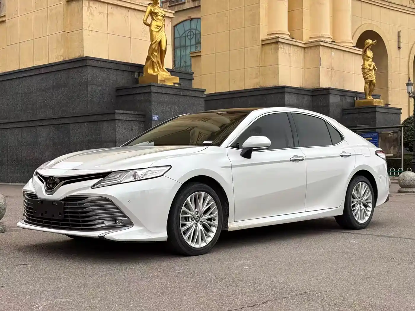 Toyota Camry 2019 2.5G Luxury (China V)