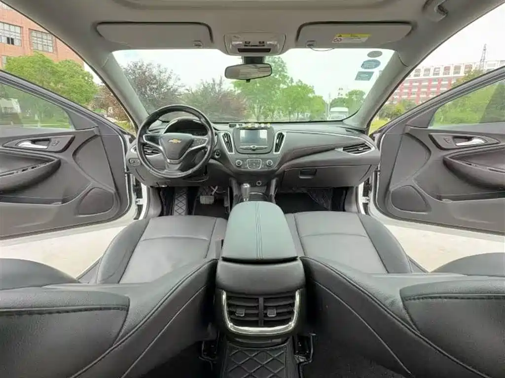 Chevrolet Malibu XL 2018 530T Auto RuiChi Edition фото 6