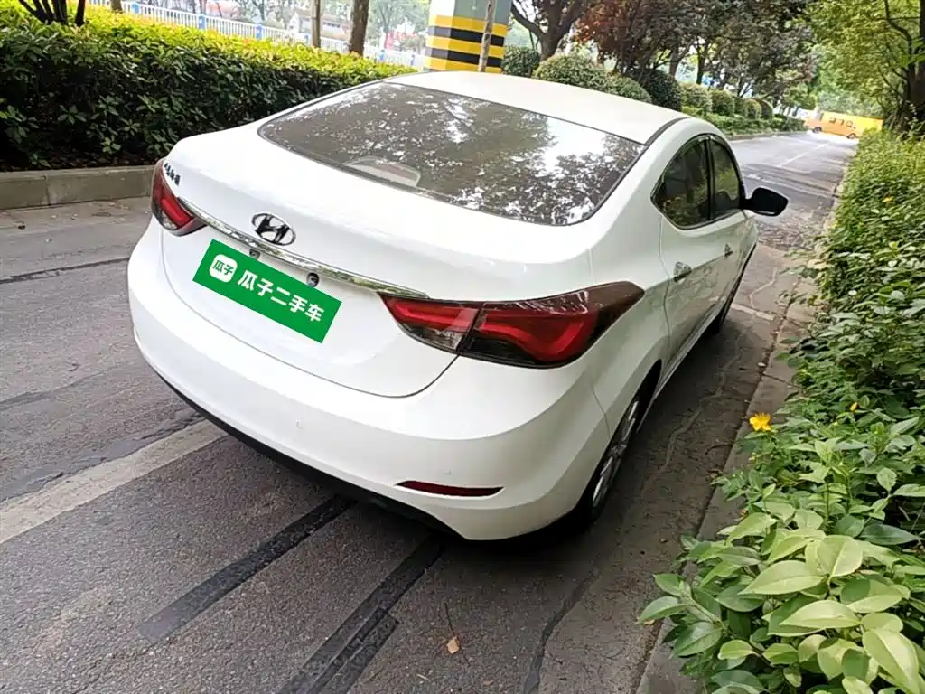 Hyundai Langdong 2016 1.6L Automatic Premium Edition фото 7