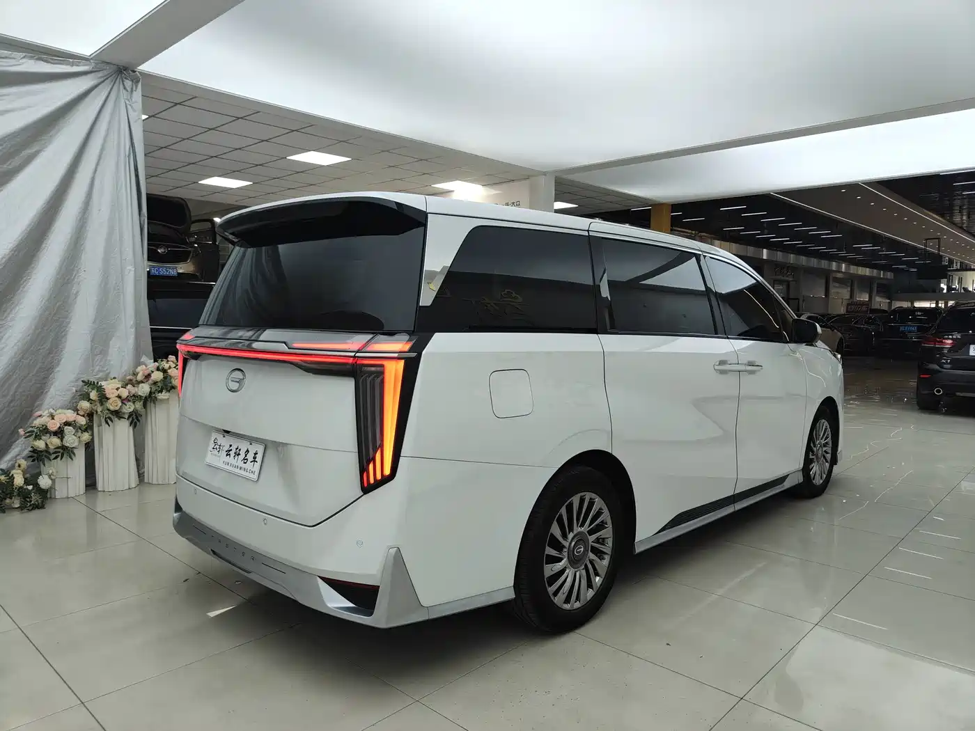GAC Trumpchi Trumpchi M8 2024 Patriarch Series 400T Ultimate Edition фото 12