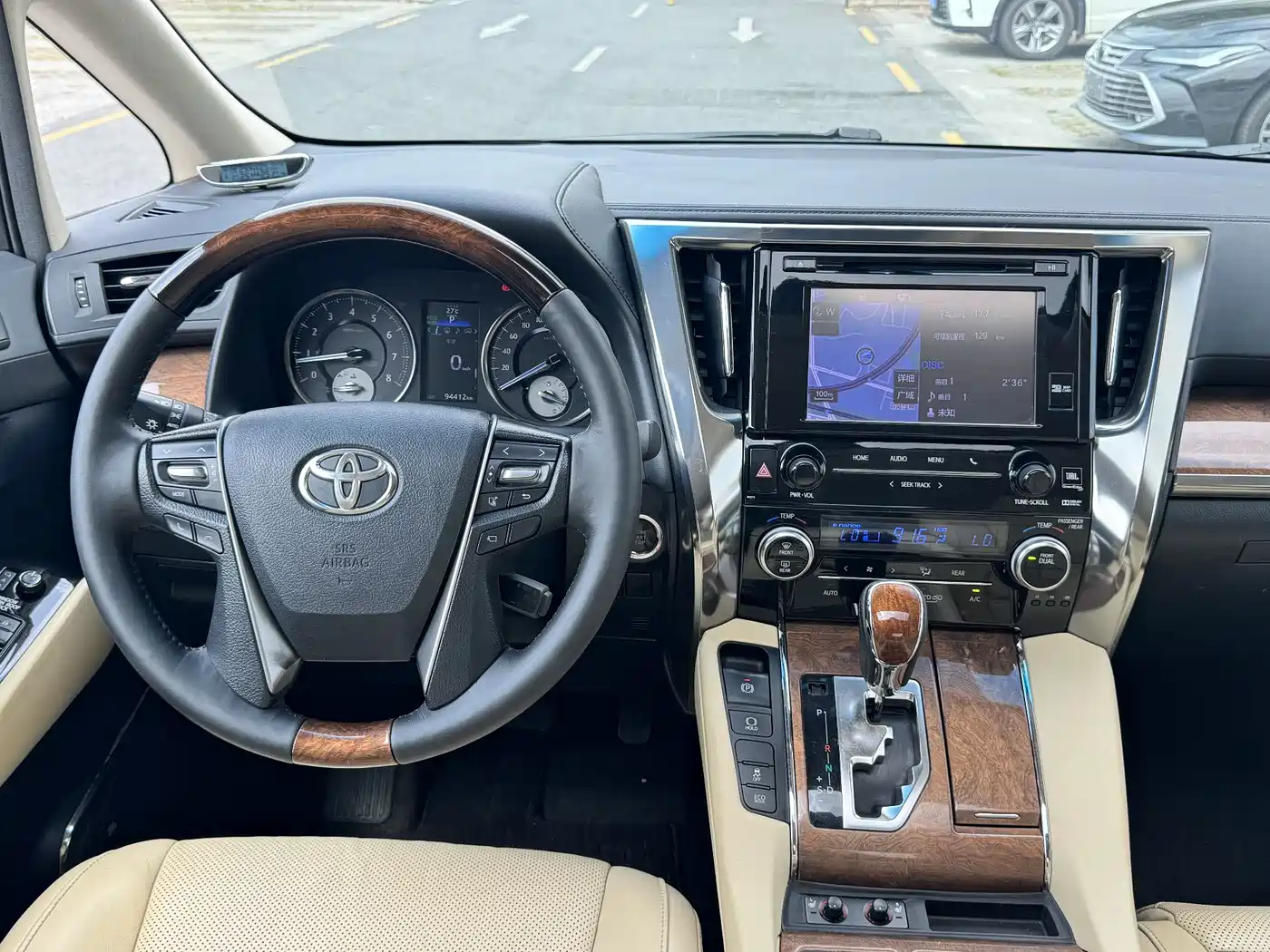 Toyota Alphard 2015 3.5L Premium Edition фото 8