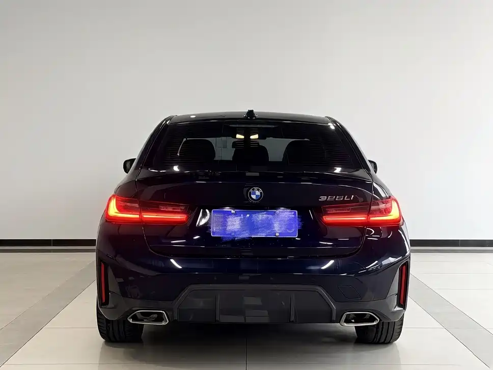 BMW 3-SERIES