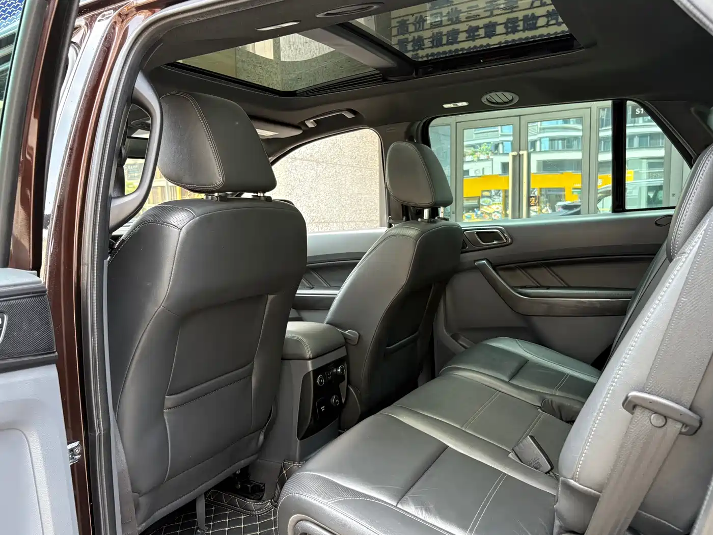 Ford Everest 2018 2016 2.0T Gasoline Automatic 4WD Luxury Edition