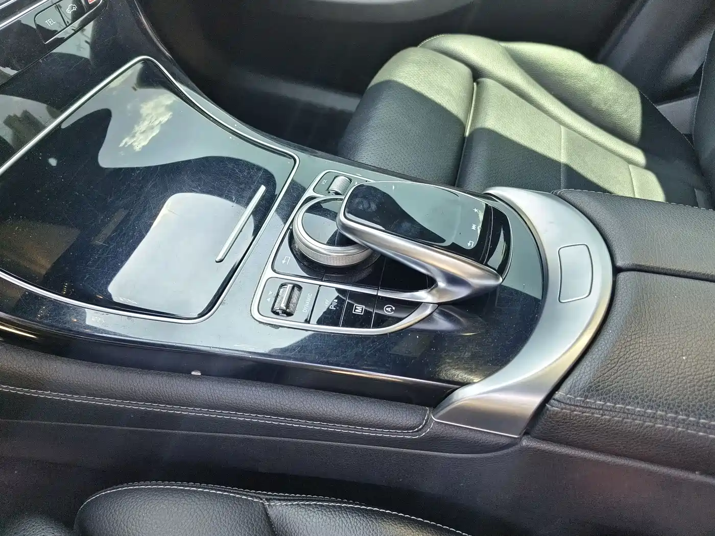 Mercedes-Benz GLC 2018 GLC 200 4MATIC фото 7