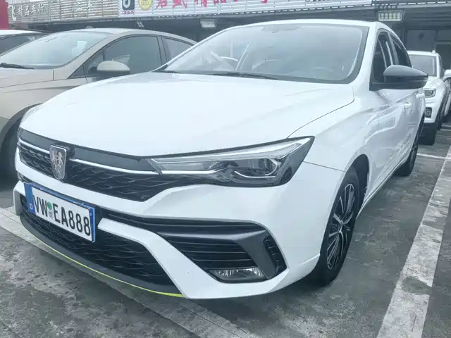 Roewe i5 1.5L CVT, Платинум