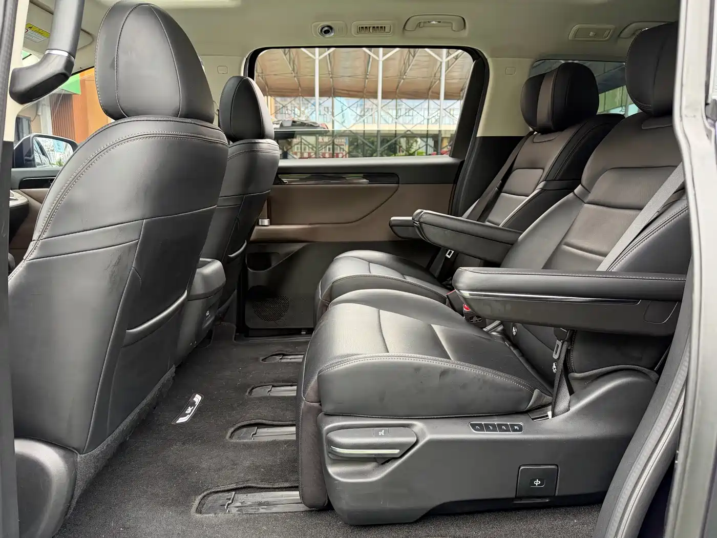 GAC Trumpchi Trumpchi E8 NEV 2024 Model 150km MAX фото 7