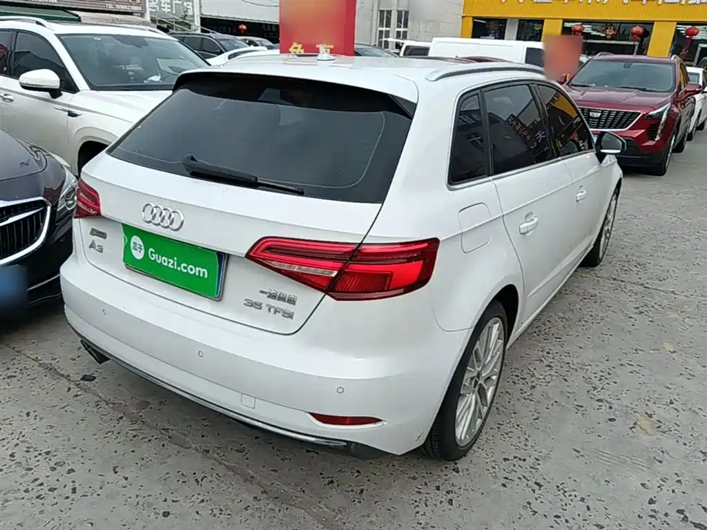 Audi A3 2018 30th Anniversary Sportback 35 TFSI Style фото 7