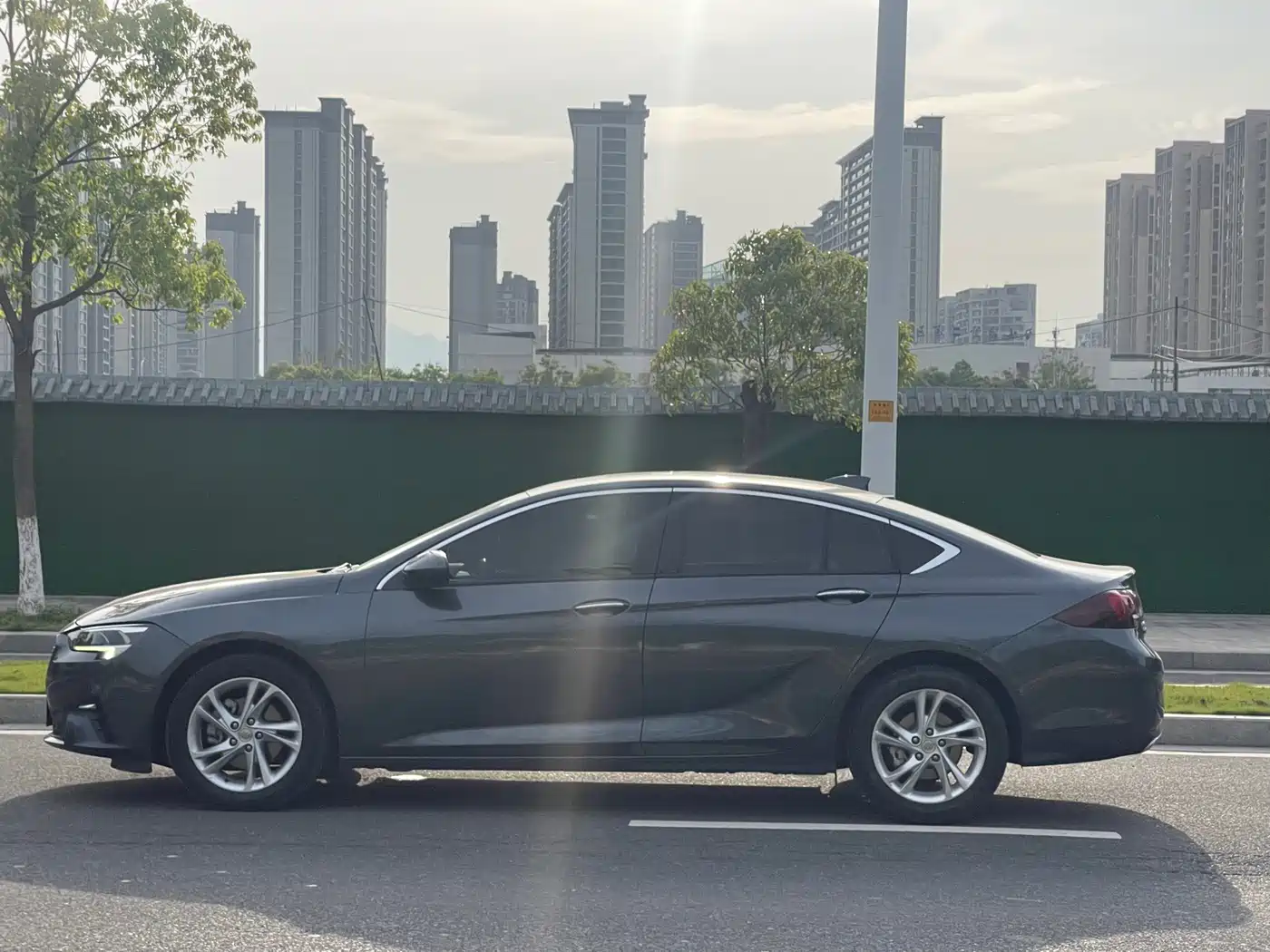 Buick Regal 2020 552T Luxury фото 15