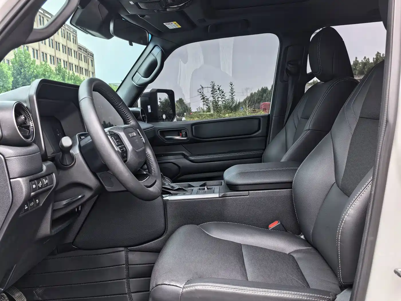 Toyota Prado 2025 2024 2.4T All-Terrain TX Edition 5-Seater