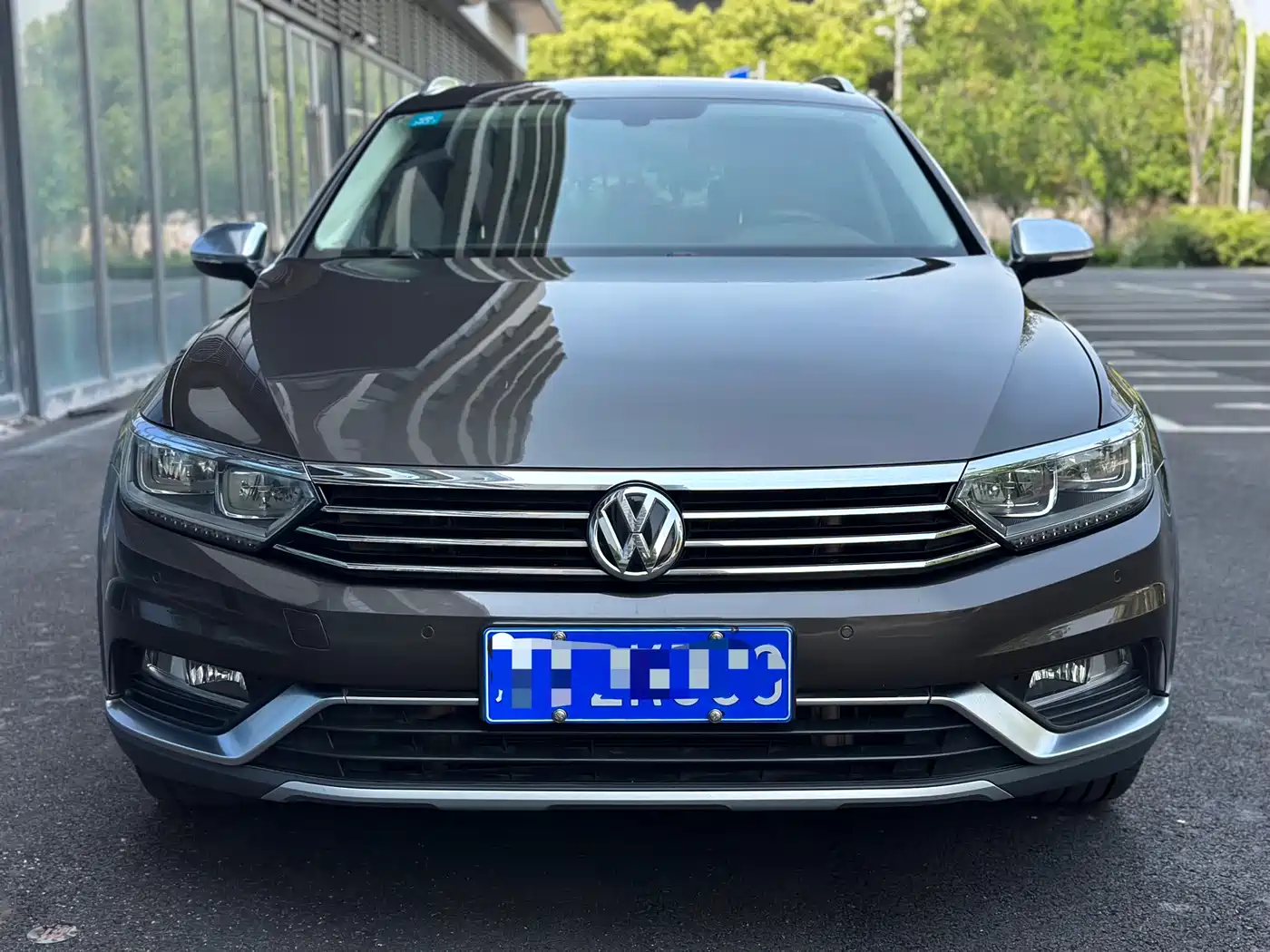Volkswagen Weilan 2016 380TSI 4WD Explorer Edition фото 2