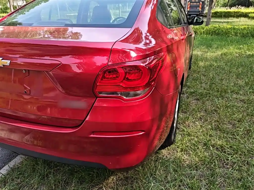 Chevrolet Cavalier 2016 1.5L Automatic Enjoyment Edition фото 8