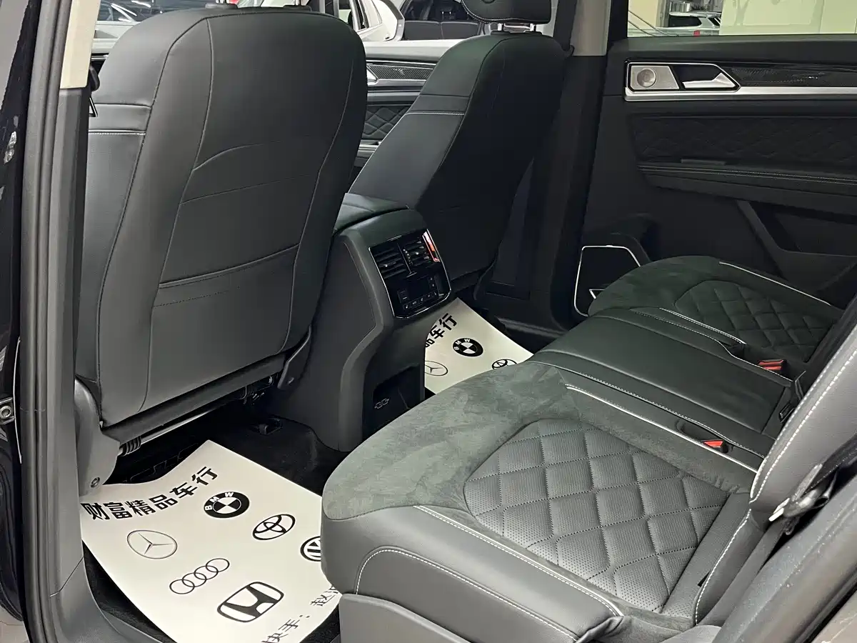 Volkswagen Teramont 2019 Model Teramont X 380TSI 4WD Prestige Luxury Edition фото 12