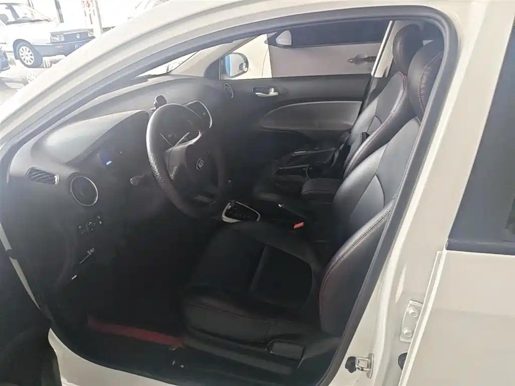 Kia Huan Chi 2020 Facelift 1.4L Auto Comfort Sunroof Edition фото 15