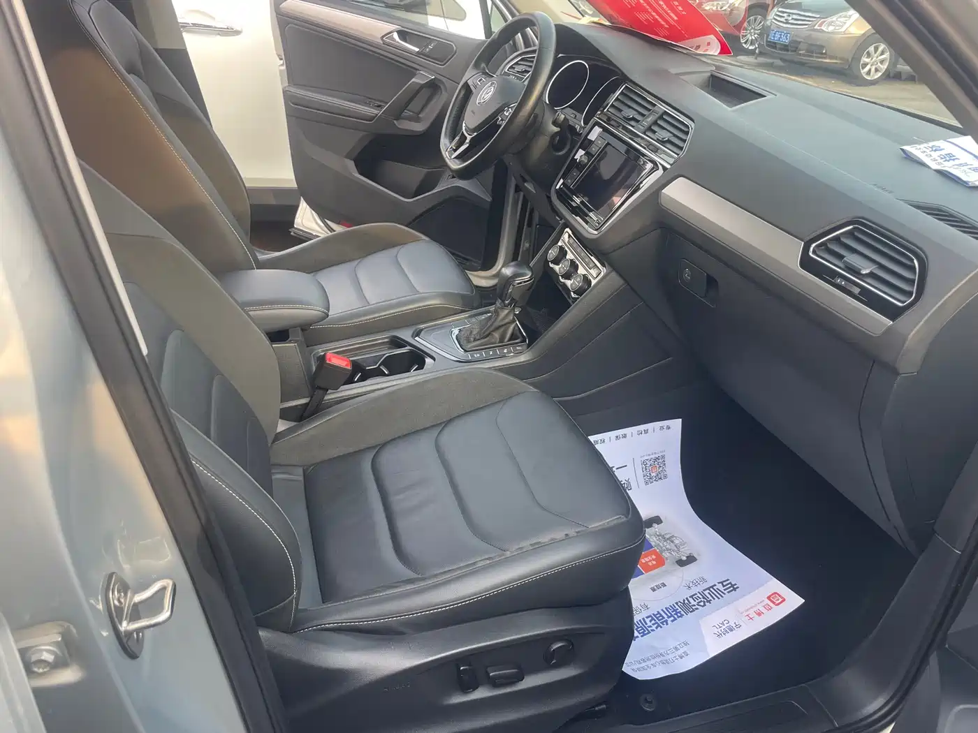 Volkswagen Tiguan L 2019 330TSI Automatic 2WD Smart Luxury Edition China VI фото 15