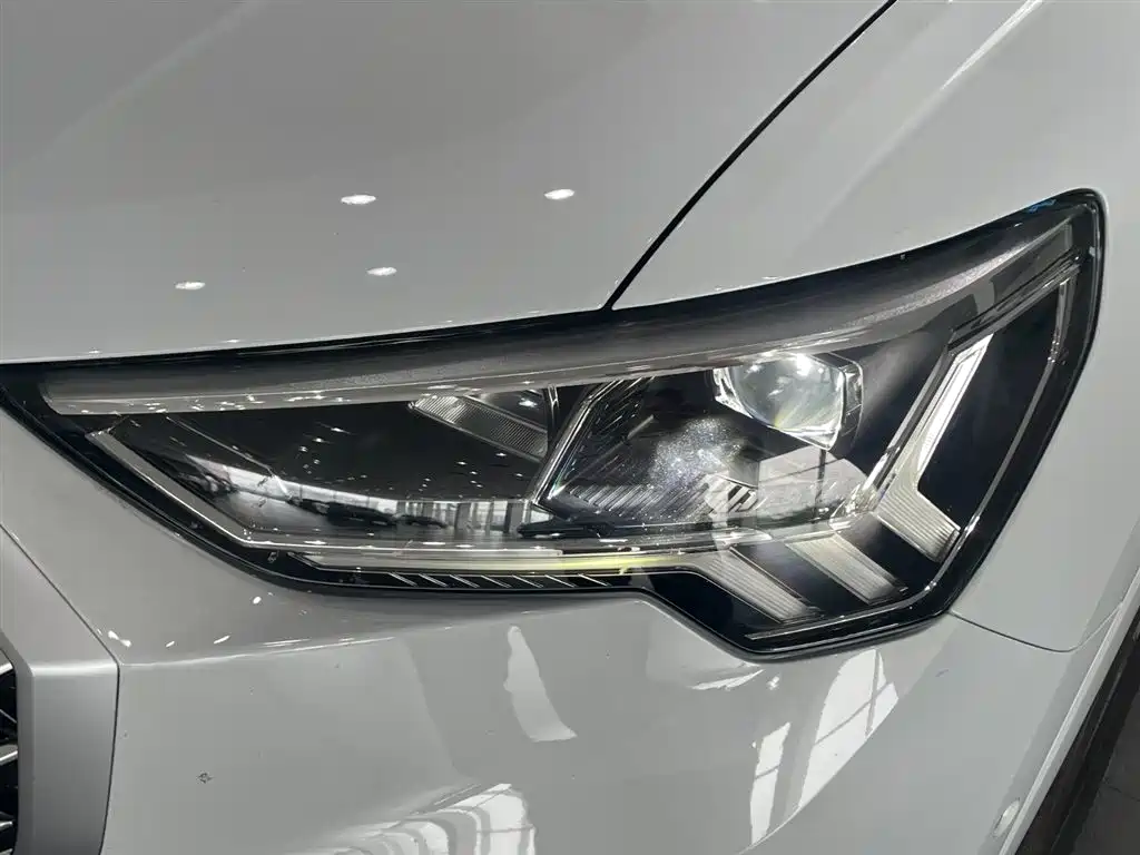 Audi Q3 2025 2025 quattro 45th Anniversary Edition 40TFSI Fashion Dynamic