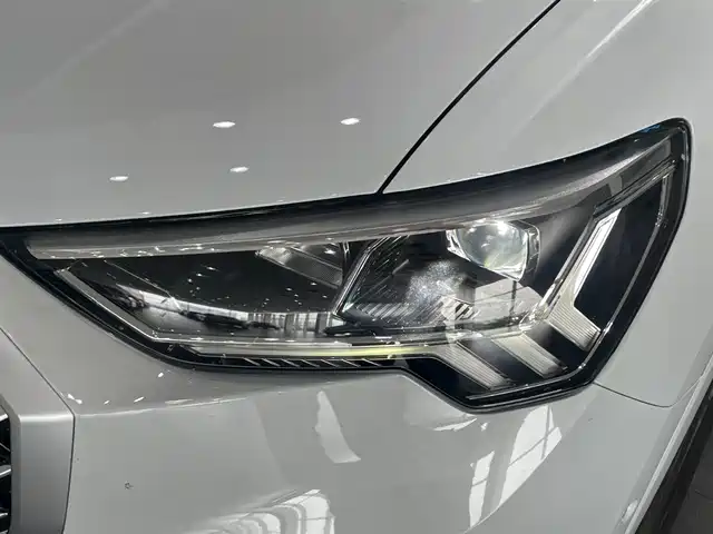 Audi Q3 2025 quattro 45th Anniversary Edition 40TFSI Fashion Dynamic — фото 5