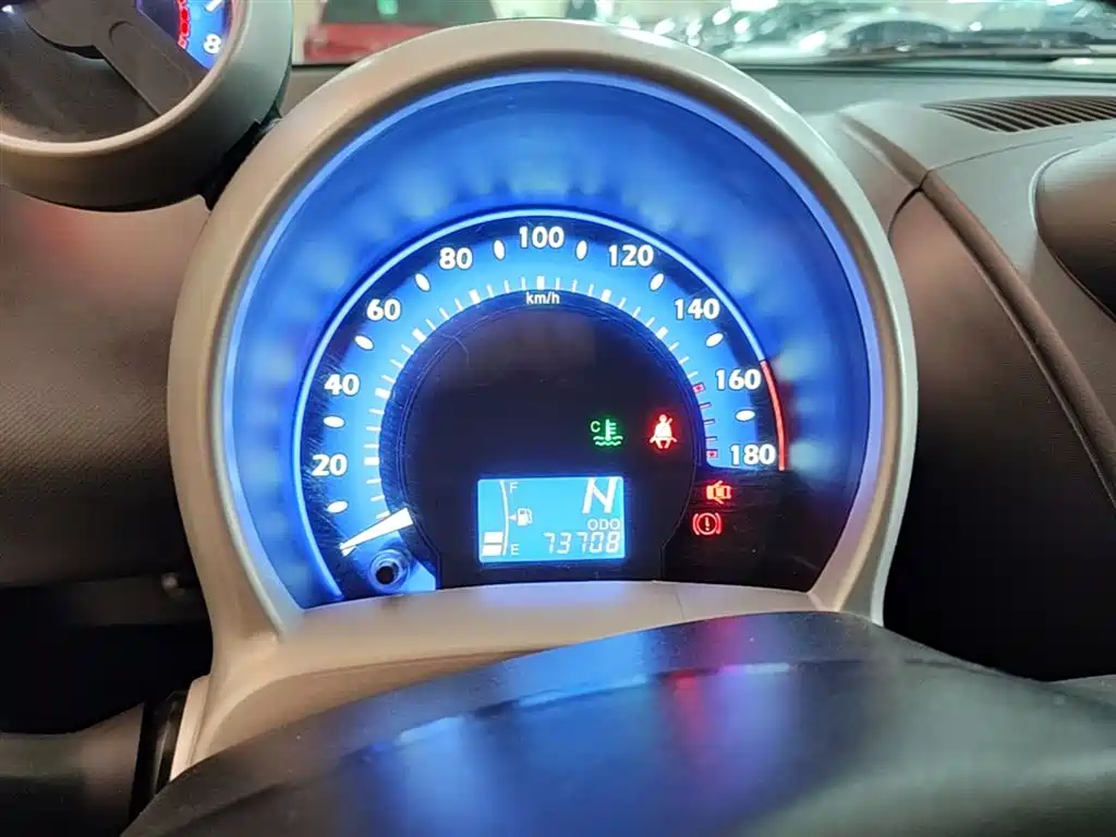 BYD F0 2015 1.0L AMT Xuan Cool Edition фото 8