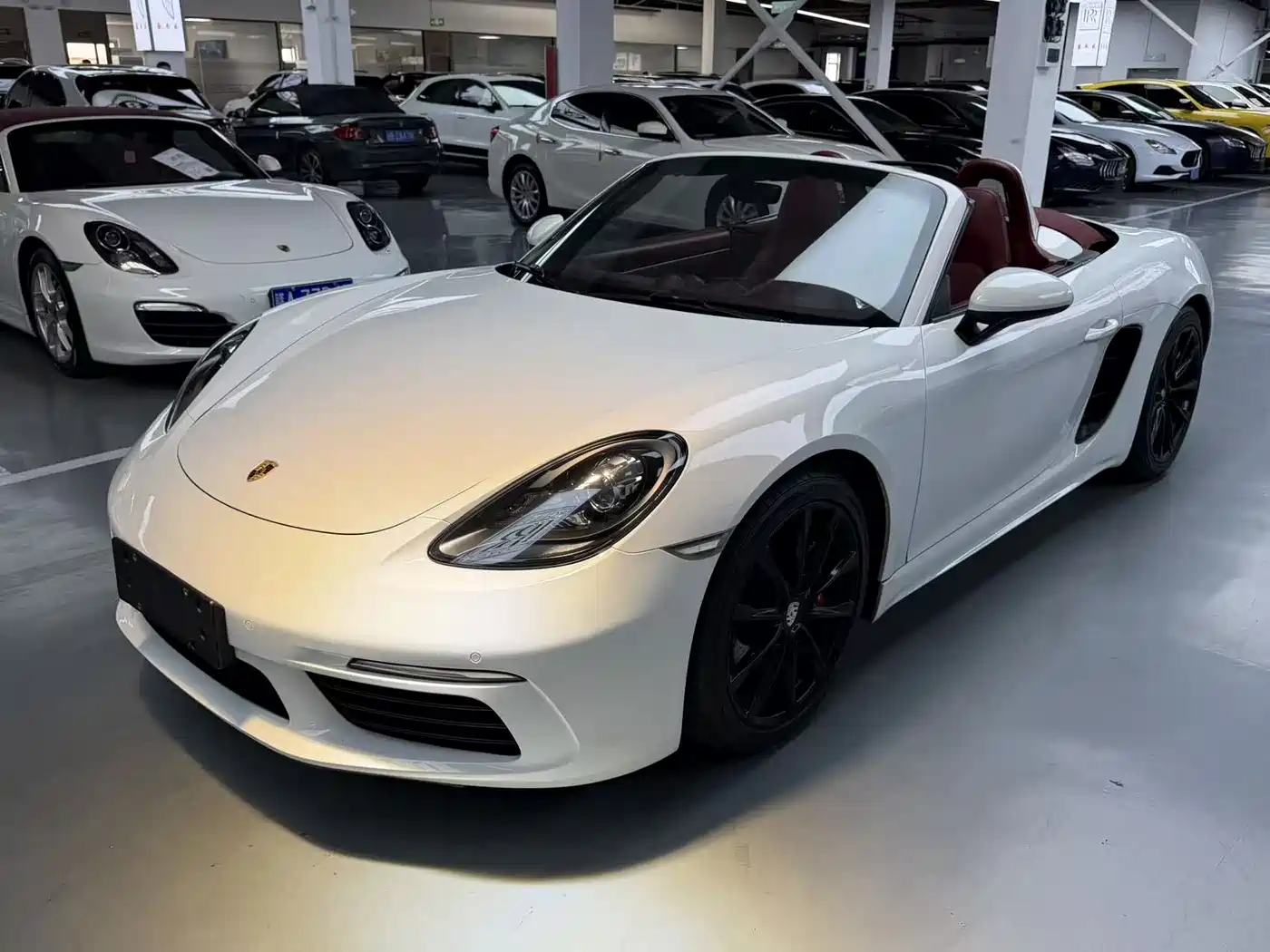 Porsche 718 2020 Boxster 2.0T фото 14