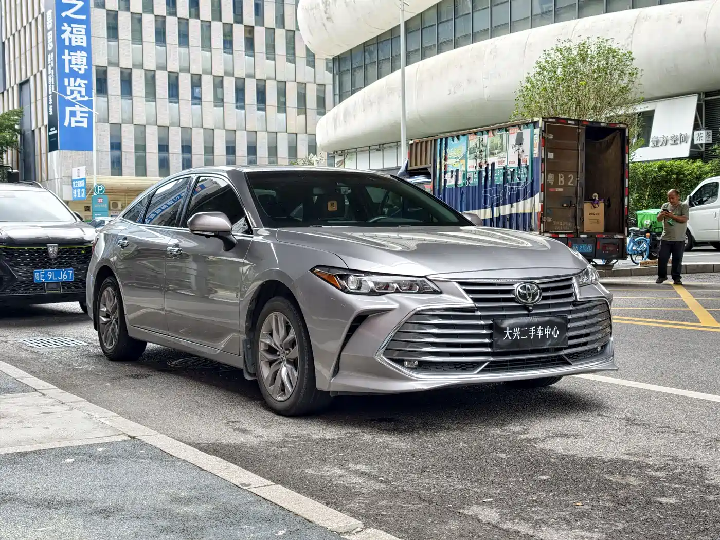Toyota Avalon 2019 2.0L Luxury Edition (China VI) фото 3