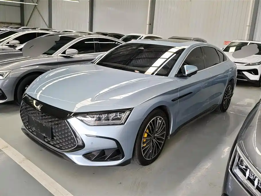 BYD Han 2023 DM-i Champion Edition 121KM Premium