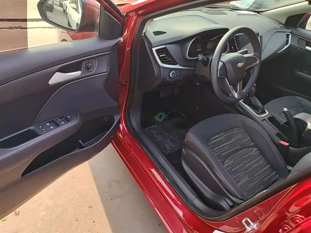 Chevrolet Cavalier 2019 320 Auto Sunroof Enjoyment Edition фото 16